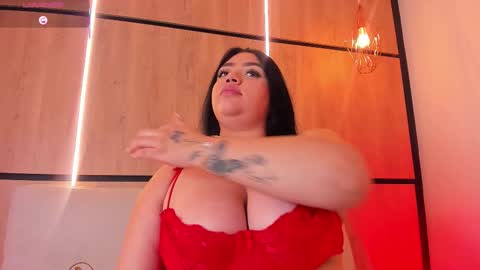 Snapshot of ashlyn_parker chatting on October 17, 9:18 pm ashlyn online show from October 17, 9:18 pm