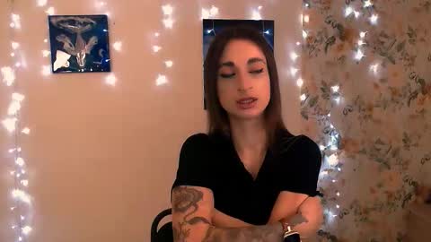 asia_n_ online show from November 11, 9:28 am