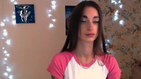 Snapshot of asia_n_ chatting on October 2, 6:29 am asia_n_ online show from October 2, 6:29 am