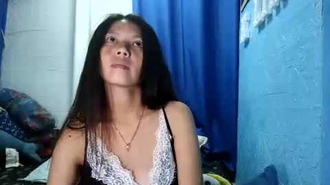 Snapshot of asian_erlyn chatting on September 13, 12:51 am Your Queen online show from September 13, 12:51 am