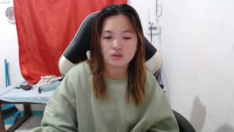 bb girl online show from January 13, 5:28 pm