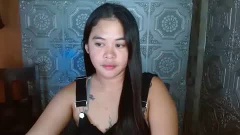 asian_nova online show from November 28, 3:59 pm