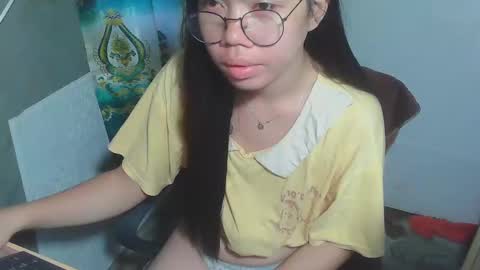 Rhean online show from March 2, 3:45 am