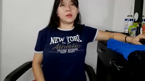 Damara Roland online show from November 7, 6:46 pm