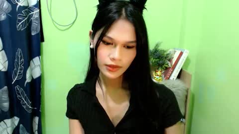 asianbabe_elvira online show from November 2, 1:25 pm