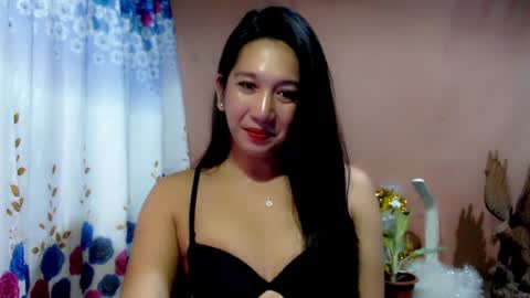 Ellamazing  online show from December 8, 12:52 pm