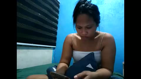 asiancreamy4u online show from September 15, 4:25 pm