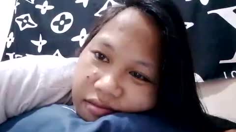 asiancreamy4u online show from February 7, 4:03 pm