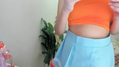 Melody online show from December 15, 1:22 am