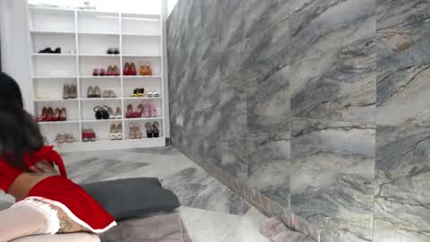 Jeje   special     online show from December 24, 4:40 pm