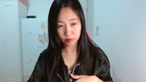 Snapshot of asiantabbyx chatting on January 6, 3:51 pm Tabby online show from January 6, 3:51 pm