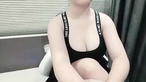 SoHye online show from October 15, 8:17 am