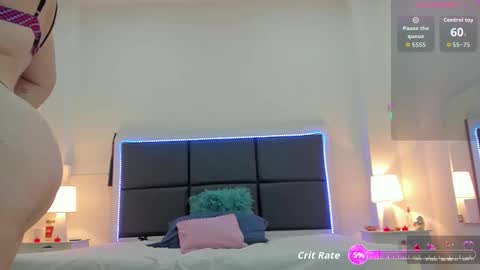 Snapshot of aslhyn_gomez chatting on September 24, 9:14 pm Aslhyn online show from September 24, 9:14 pm