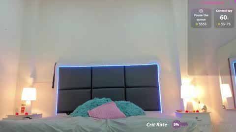 Snapshot of aslhyn_gomez chatting on September 13, 9:56 pm Aslhyn online show from September 13, 9:56 pm