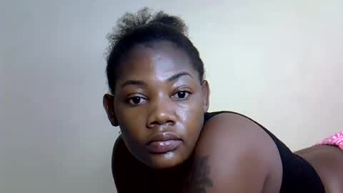 assbaby25 online show from July 30, 12:06 pm