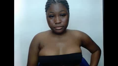 Snapshot of assnpussyx chatting on October 13, 9:12 am assnpussyx online show from October 13, 9:12 am