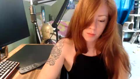 AstraeaSiren online show from July 24, 5:00 pm