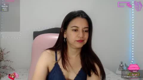 camila  online show from October 2, 1:32 am