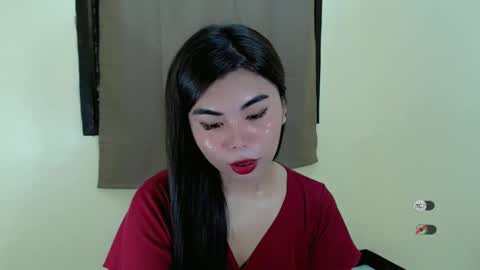 Snapshot of asuna_charming chatting on March 12, 6:32 pm asuna_charming online show from March 12, 6:32 pm