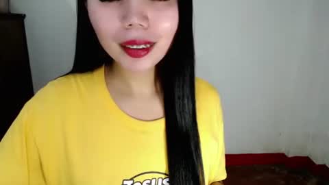 Snapshot of asuna_charming chatting on October 18, 7:26 pm asuna_charming online show from October 18, 7:26 pm