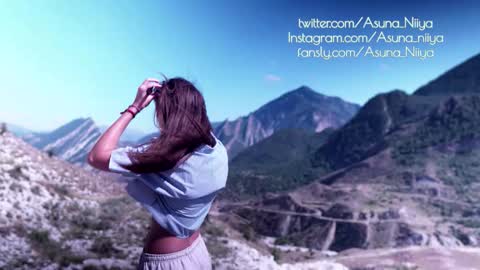 Asuna Niiya - online show from October 3, 3:55 am