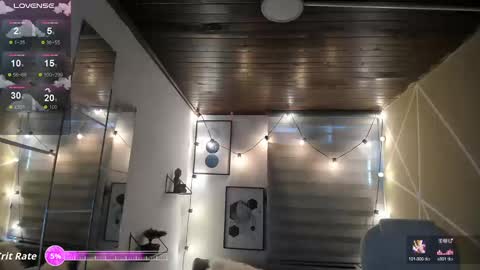 Snapshot of atenea_klett_ chatting on September 11, 2:17 pm ATENEA online show from September 11, 2:17 pm