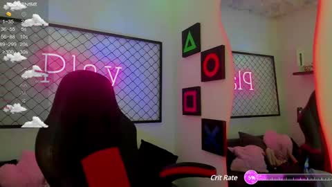 Snapshot of atenea_klett_ chatting on February 17, 1:11 pm ATENEA online show from February 17, 1:11 pm