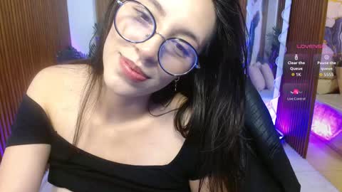 Atenea online show from March 2, 7:20 pm