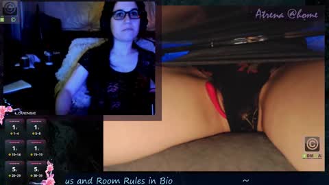 Snapshot of atrena chatting on October 1, 3:22 am Atrena online show from October 1, 3:22 am