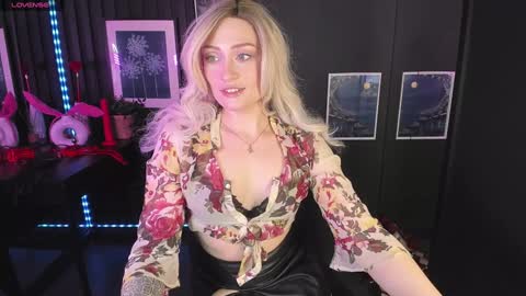 Snapshot of augustine_magnetic chatting on January 21, 6:43 am Augustine online show from January 21, 6:43 am