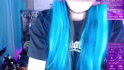 Snapshot of auragotchi chatting on December 12, 11:25 pm Aurora Aura online show from December 12, 11:25 pm