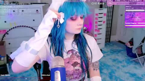 Snapshot of auragotchi chatting on September 13, 6:49 pm Aurora Aura online show from September 13, 6:49 pm
