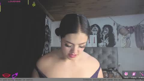 aurasensorial27 online show from June 28, 2:29 am