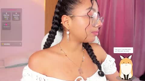 Snapshot of aurora_blis chatting on October 17, 1:36 pm aurora_blis online show from October 17, 1:36 pm