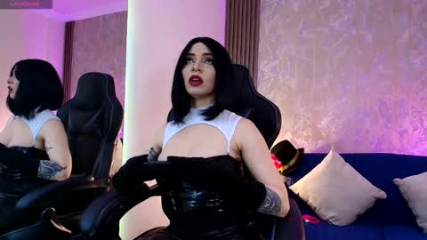 Aurora online show from March 27, 11:05 pm