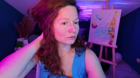 auroraborealis__ online show from November 4, 6:51 am