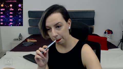 Snapshot of autumnopal chatting on December 25, 1:10 am AutumnOpal online show from December 25, 1:10 am