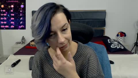 Snapshot of autumnopal chatting on December 30, 12:11 am AutumnOpal online show from December 30, 12:11 am