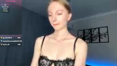 Annie online show from November 1, 5:39 pm