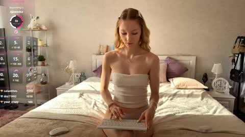 Annie online show from March 22, 1:39 pm