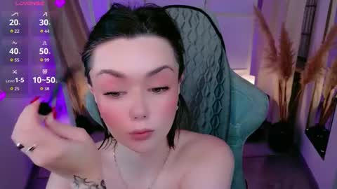 Ava online show from July 27, 2:03 pm