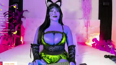        online show from July 8, 9:33 am