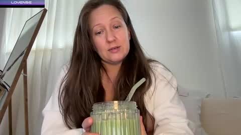 Ava . Support my channel by using my affiliate link to make your account  Thanks  online show from June 25, 3:35 pm