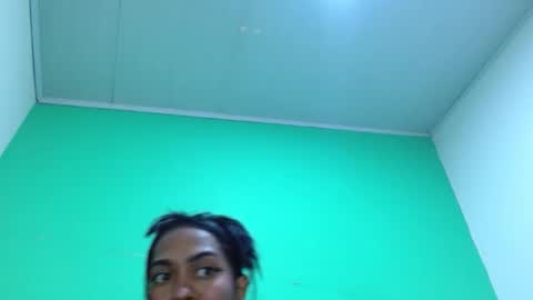 avaleri cherry online show from May 13, 1:33 am