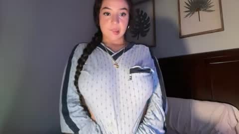 avangelinefunn99 online show from August 8, 6:43 am