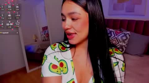 Snapshot of avascott_ chatting on October 15, 6:10 pm Ava online show from October 15, 6:10 pm