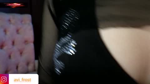 Saraaaa independent model 3 online show from December 12, 7:19 am