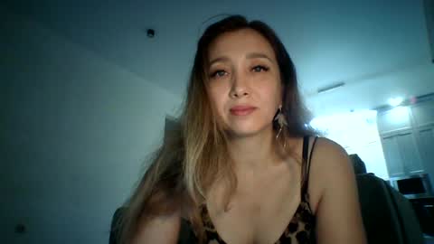 avinelra online show from June 17, 7:26 pm