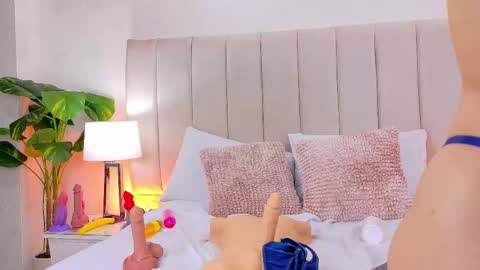 Javier y Lorena online show from November 19, 3:01 pm