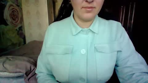 awesomeladyy online show from December 13, 8:43 am